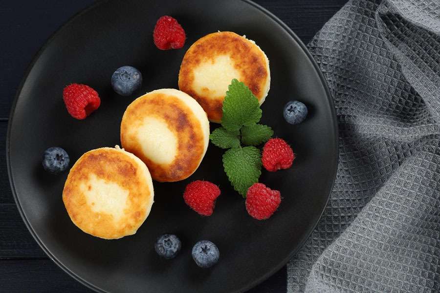 Как приготовить сырники