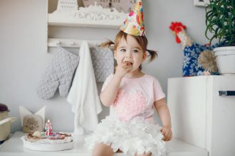 Поздравления с Днем рождения 2 года девочке